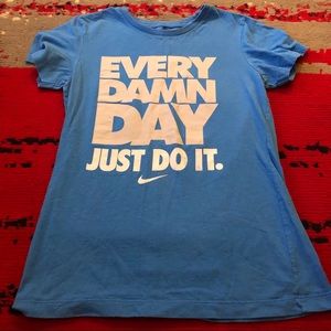 Nike Just Do It Shirt Size Medium